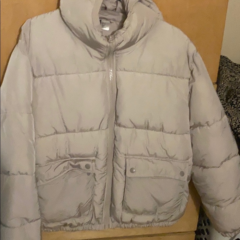 Divided puffer coat